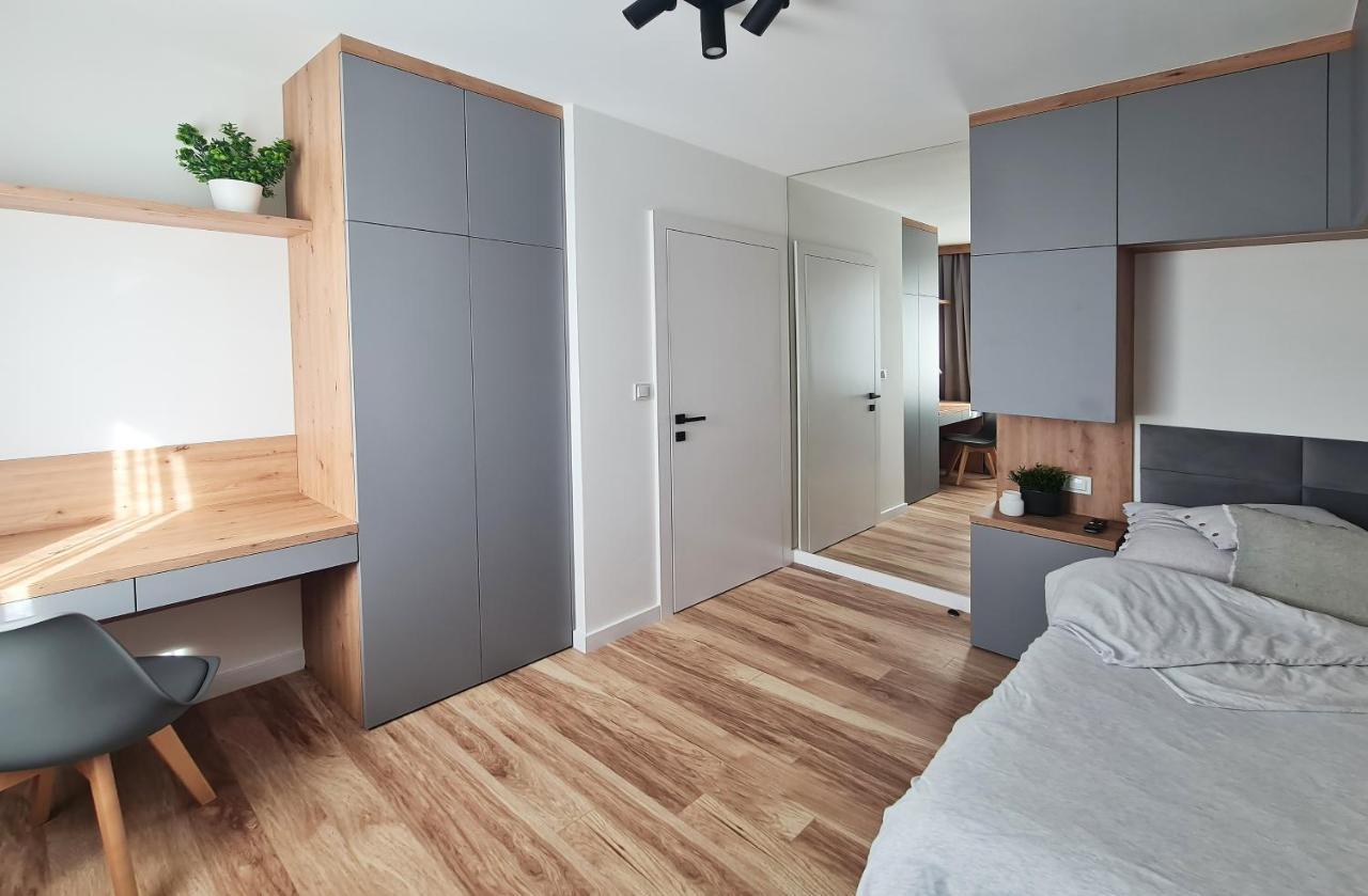 Irs Royal Apartments Apartamenty Irs Nowoczesne Apartamenty Wrzeszcz Гданськ Екстер'єр фото